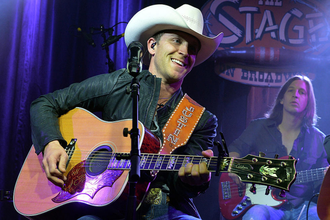 Justin Moore at Pensacola Bay Center